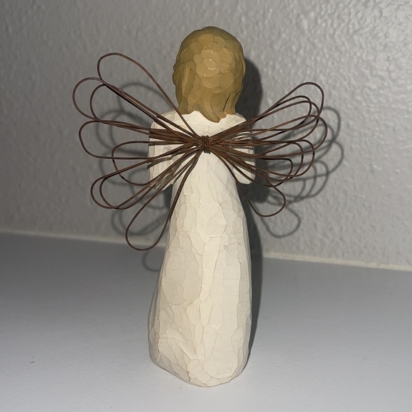 Willow Tree Angel of Remembrance  Figurine 2001 - Picture 3 of 4